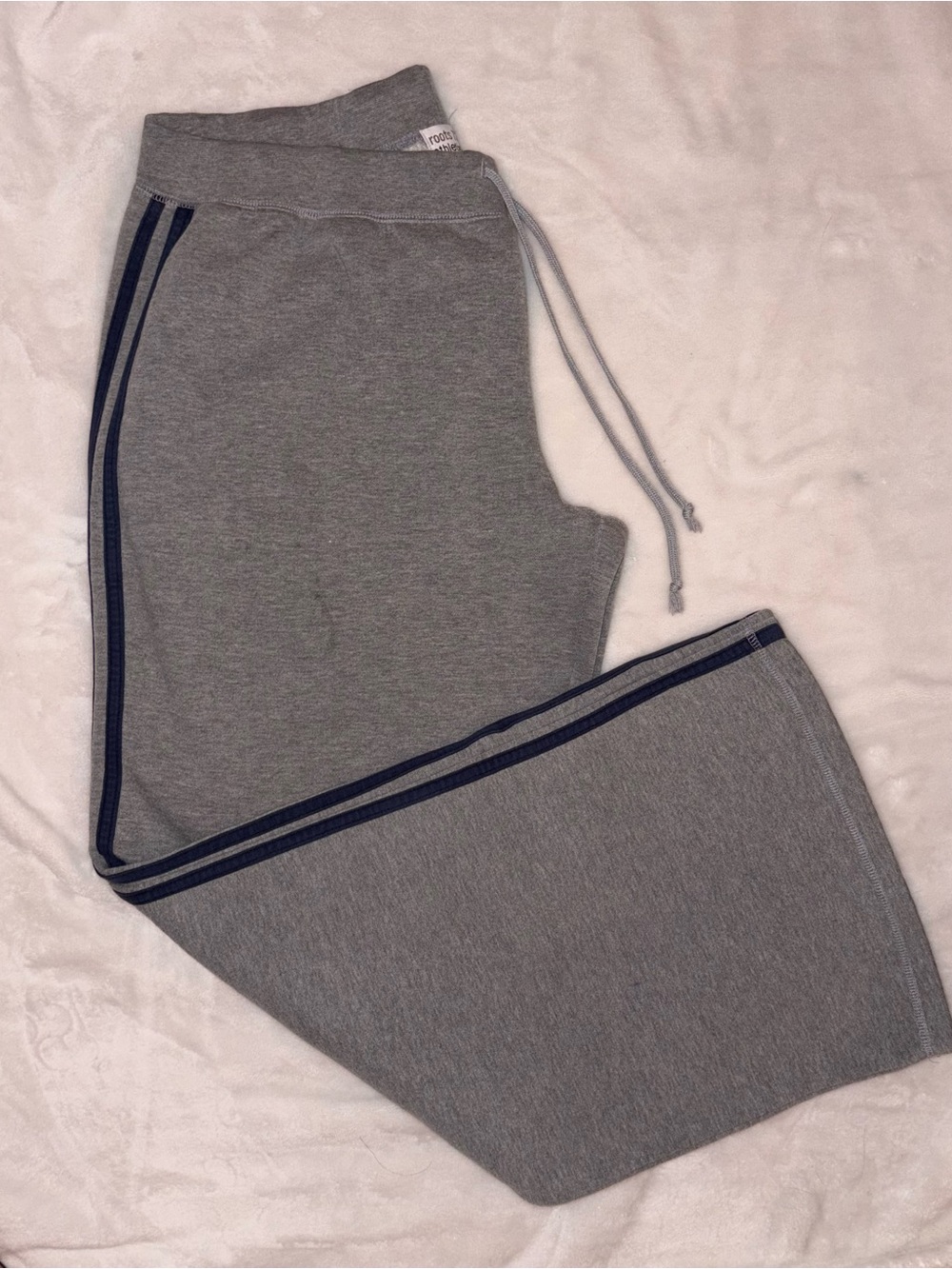 Roots Vintage Gray Knit Joggers with Navy Stripe - Brand: